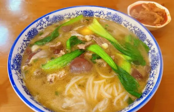 邱芳粉店(曾鞏店)