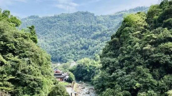 赤岩山景区