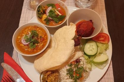 Indian Kashmir Restaurang