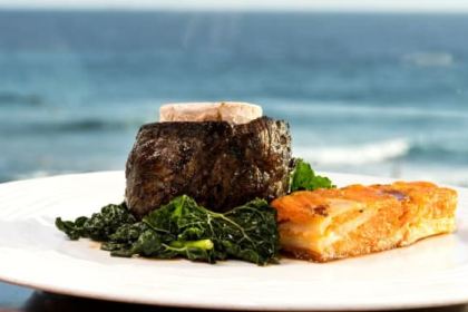 Jonah's On The Beach