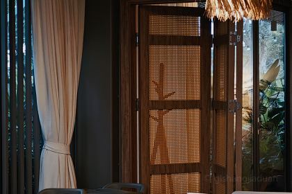 邛崃泉水湖梦马岛森系木屋·雨蕉阁