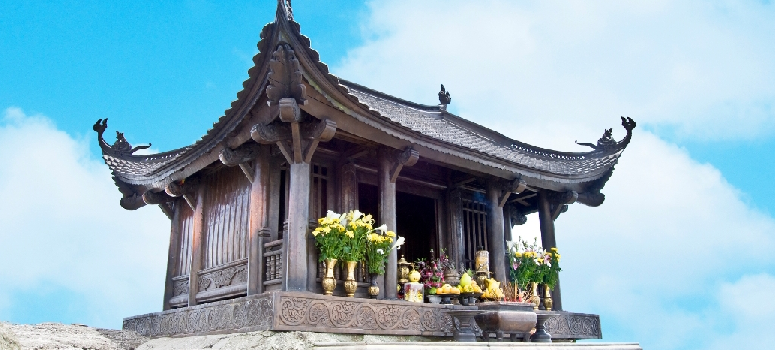 Yen Tu Mountain