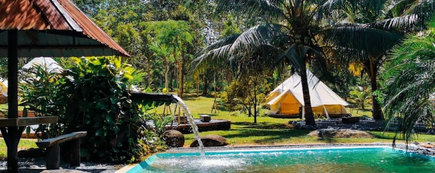 Sumpitan Glamping