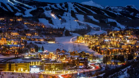 Snowmass Skiing Ski Area