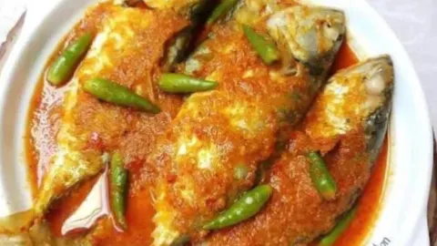 Acia Ikan Bakar in 巴淡島