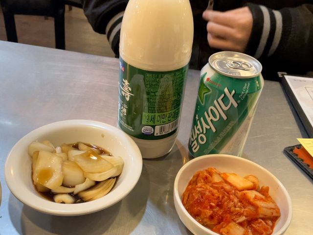 광장시장 맛집 “박가네 빈대떡.육회”