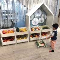  [ 紙飛機親子餐廳 ] | 自然的木系風遊戲室 香港親子好去處