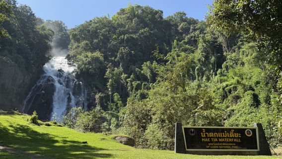 Mae Tia Waterfall