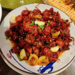 ZHI ZHI LONG HA DONG TING DIAN User Photo