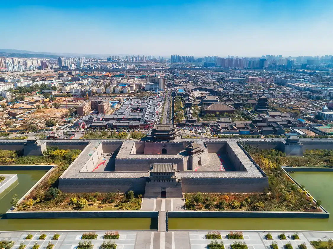 Hotels near Datong Ancient City Wall