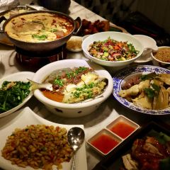 YAN JIANG HAINAN CUISINE User Photo
