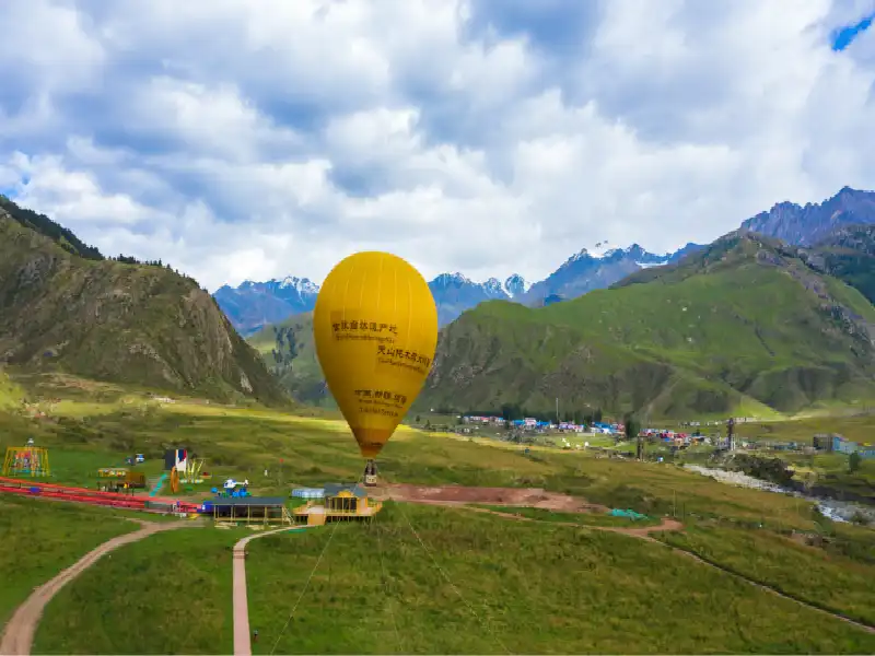 3_Xinjiang Tianshan Tomur Scenic Area ·Ta Cun
