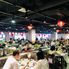 YI ZHAN DENG User Photo