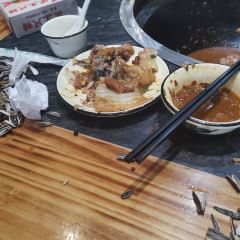 Baxiangshiguo Fish (maoyiguangchang) 여행 사진
