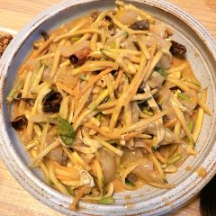 RONGPENGFENGWEIHUBING User Photo