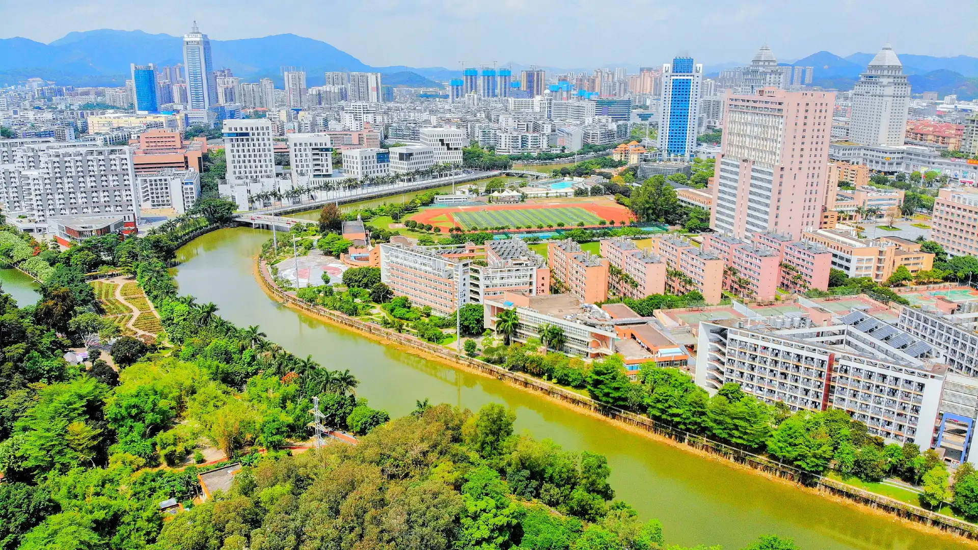鄰近五邑大學的酒店