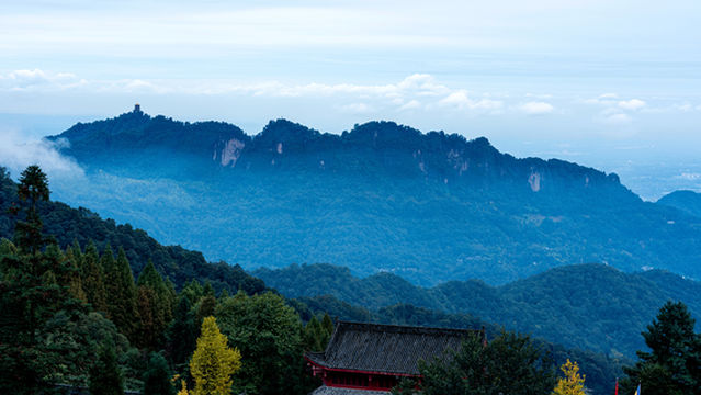 Tianguo Mountain