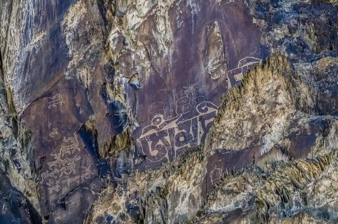 Hotel in zona Ritu Cliff Painting