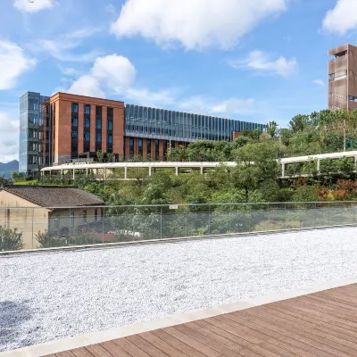 Отзывы об отеле A Balance Hotel (Ningbo Eastern New Town Convention Center)