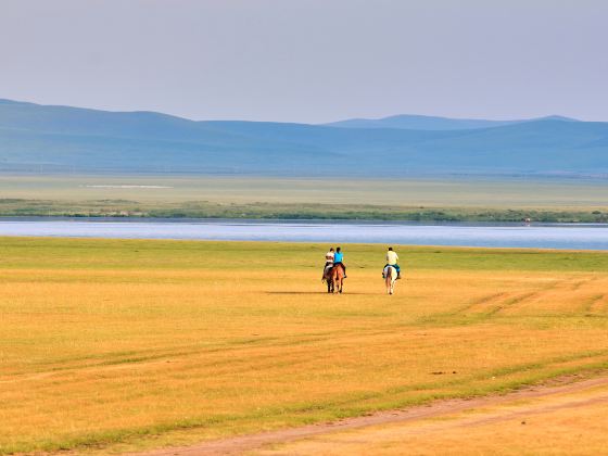 Qixian Lake