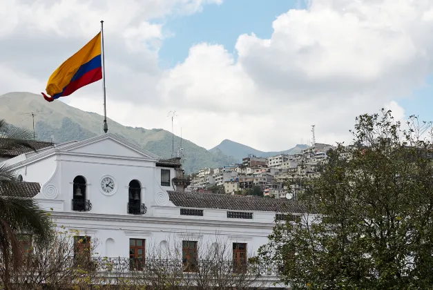 Flights from New York to Quito