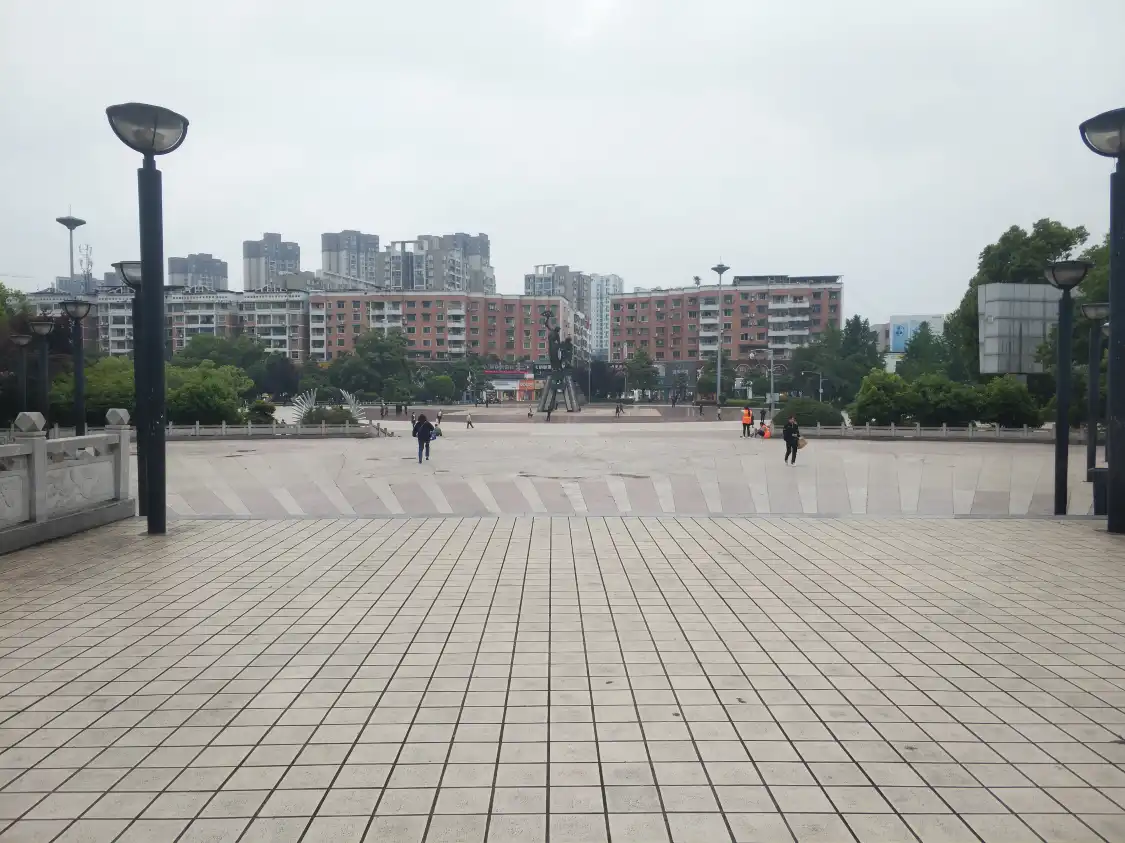 Hotels near Xiushan Festive Lantern Square