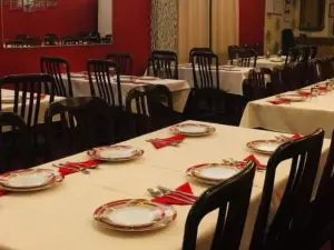 Delhi Diamond Authentic Indian Restaurant