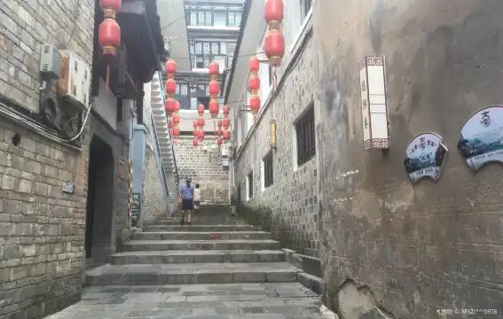 鄰近復興巷的酒店