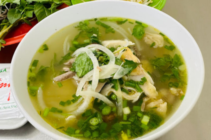 Pho Mien Ga Ky Dong