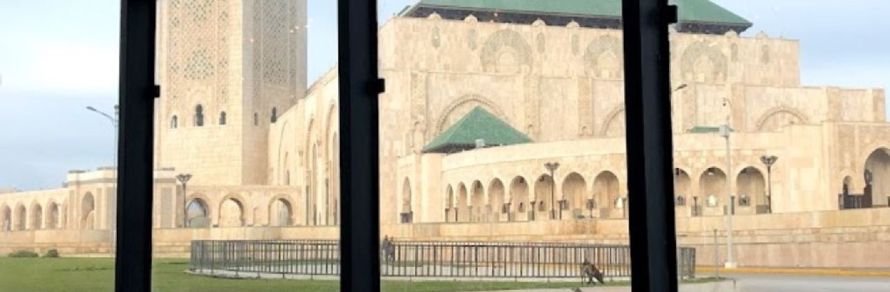 Le Gatsby Cafe & Restaurant