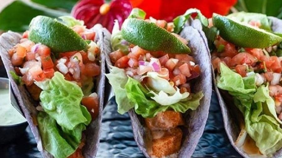 Highway Inn Kaka'ako