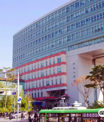 鄰近弘益大學（首爾校區）的酒店