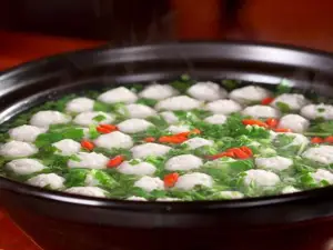An zhuang yi jia qin xiang cun shou gong Noodles (yan'anlu)