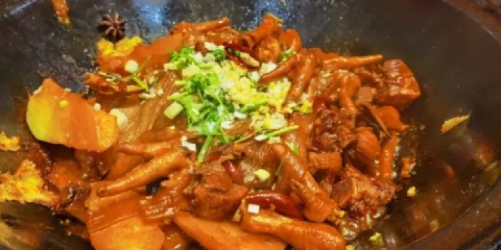 地主大院鐵鍋燉