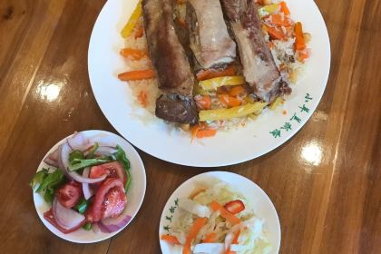 XIAO YANG GAO ZHUA FAN SHANG HAI CHENG DIAN