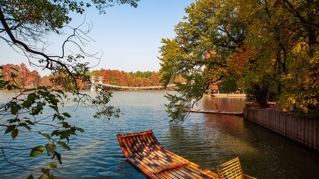 Donghu Luoyan Scenic Area