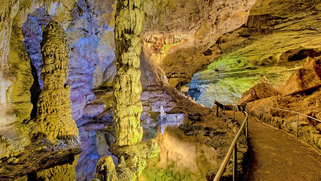 Карлсбадские пещеры