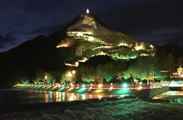 Night Attractions