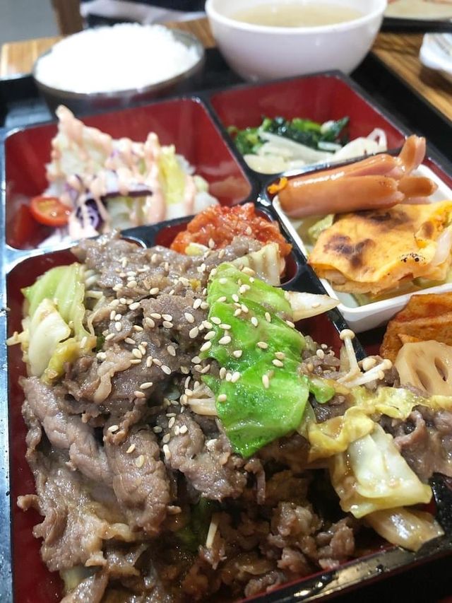 喺香港本地尋找國外美食～