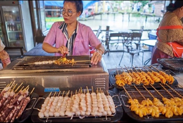 Pattaya Floating Market