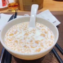 呼伦贝尔颐和温泉酒店·餐厅 User Photo