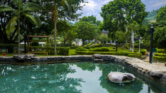 Hezhou Hot Spring Resort