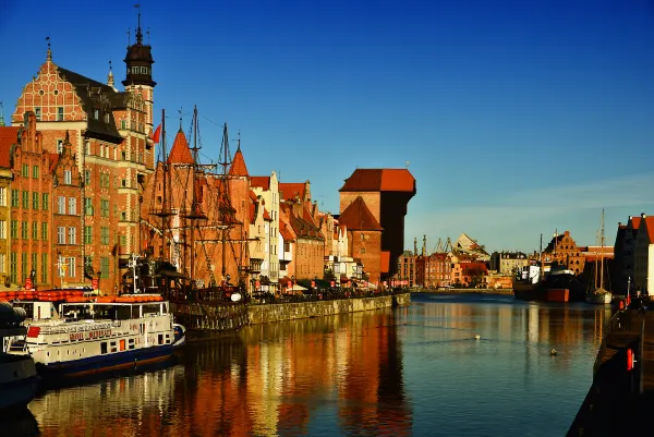 Qingdao Airlines Flights to Gdansk