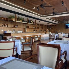 Elysée Bistro 여행 사진