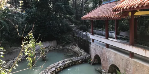 台山石塔