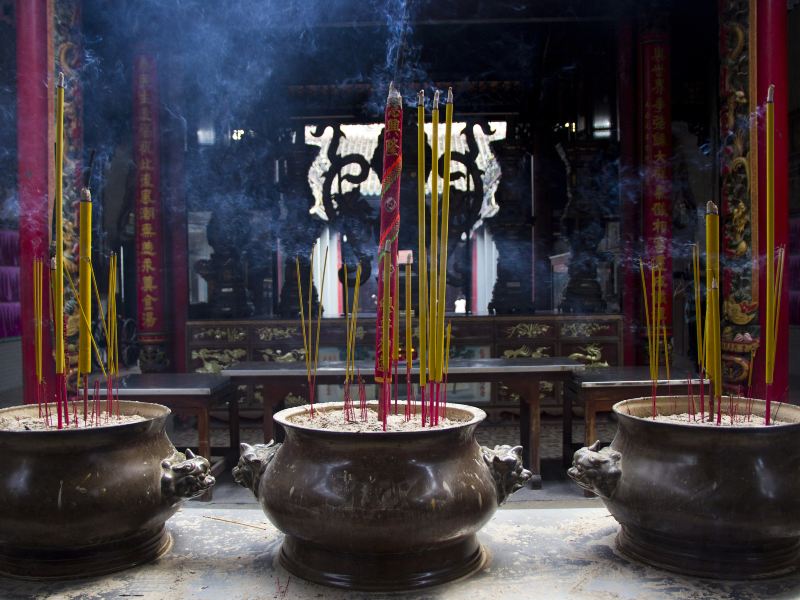 Ba Thien Hau Temple