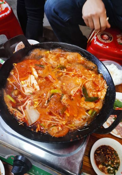 都匀罗一刀(鸿申翡翠城店)