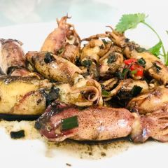 Tujia Wild Vegetable Restaurant (Jinbian Road) User Photo