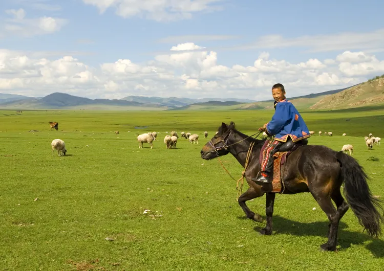 【蒙古天氣】蒙古氣溫指南，最佳旅遊季節與穿衣搭配建議