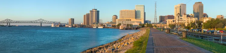 Отели рядом с достопримечательностью «Old Cathedral»